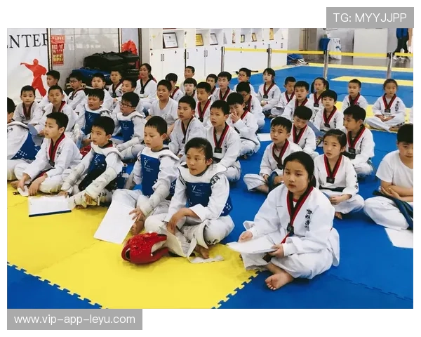 跆拳道学院完善青少年等级考试的考评与公示流程，跆拳道青少年冠军