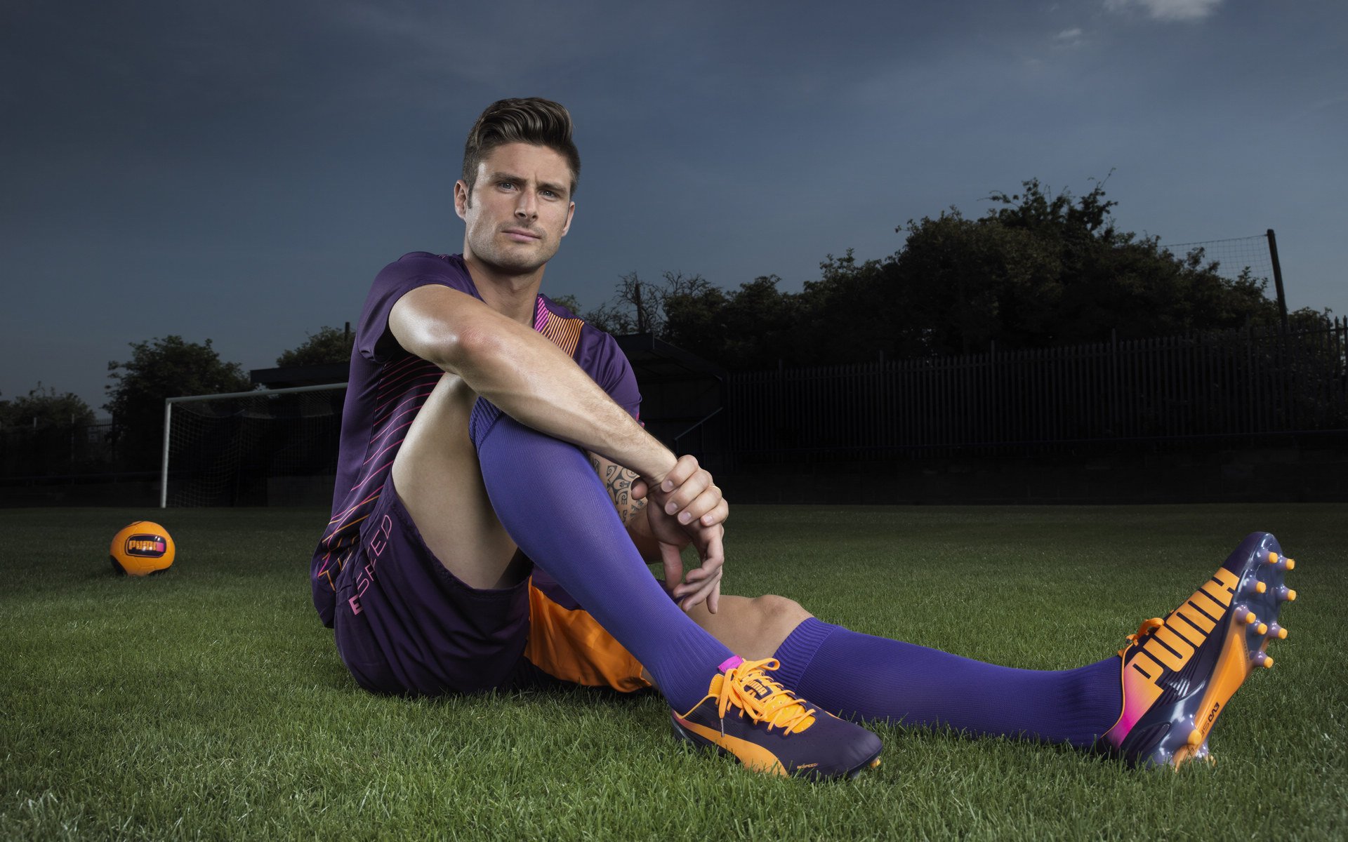 乐鱼体育下载app官网-赫塔菲构建稳固防守墙化解多次危机，赫塔菲ds