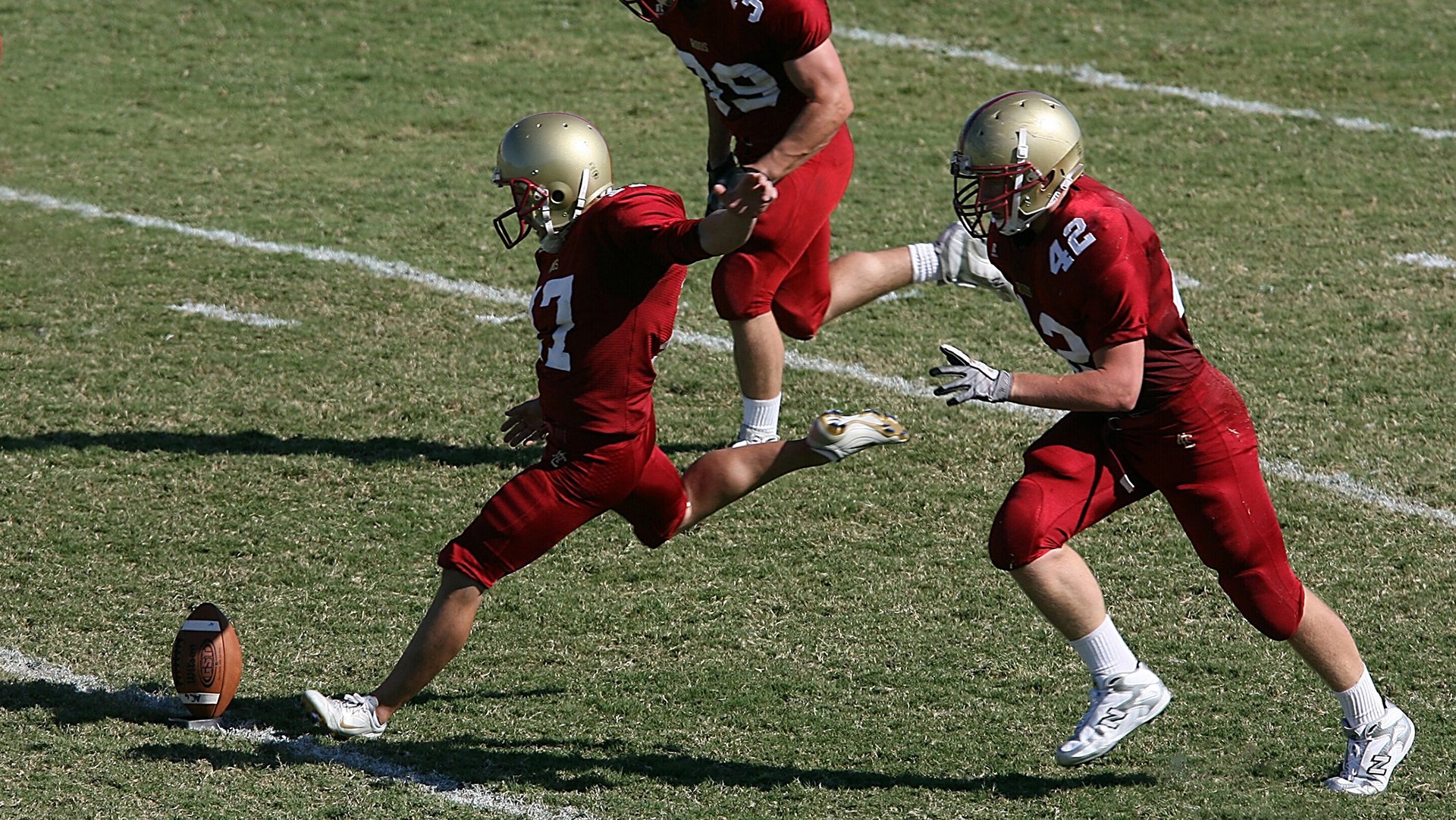乔纳·隆戈的突破与冲击力，为全黑队带来了无尽荣光，乔纳瓦罗